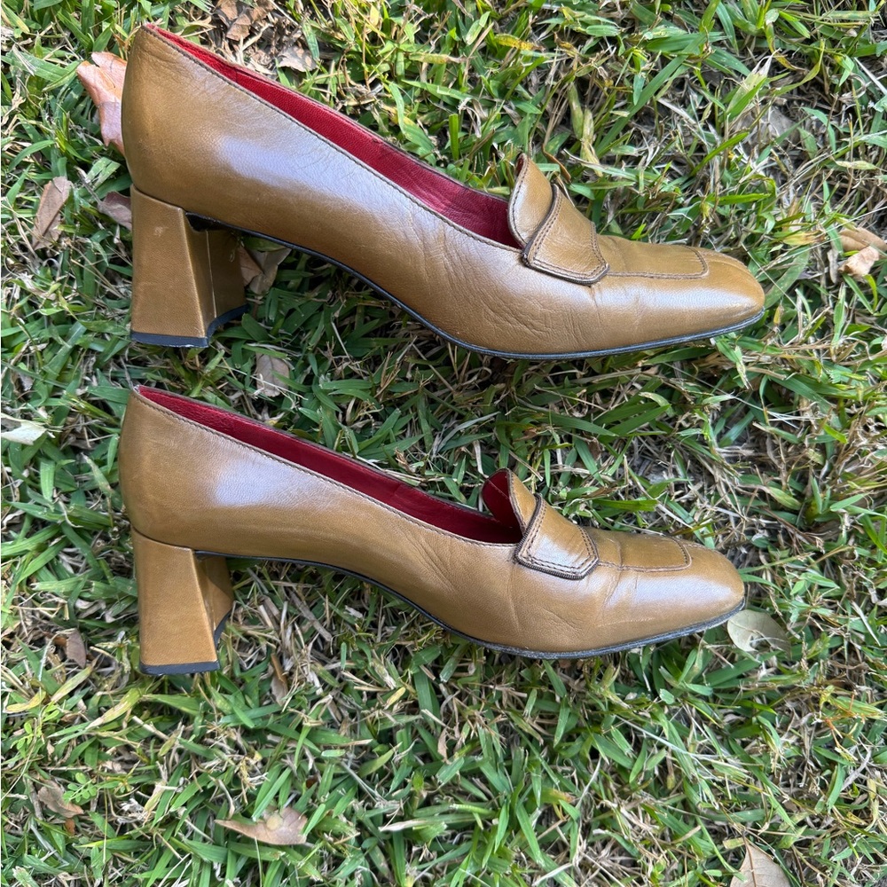 Anne Klein vintage 90's genuine leather olive toe block heel loafers 8.5 M